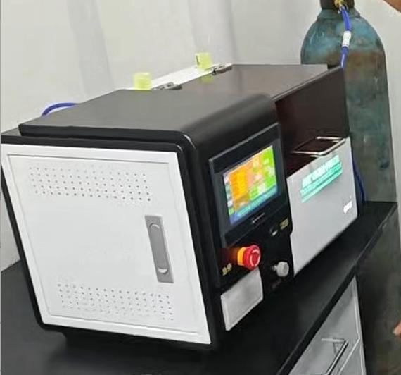 薄膜气体透过率测试仪：上海诚卫为xx大学提供上门培训